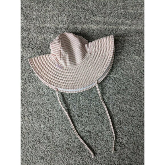 Ruffle Butts Hat - Picture 1 of 4